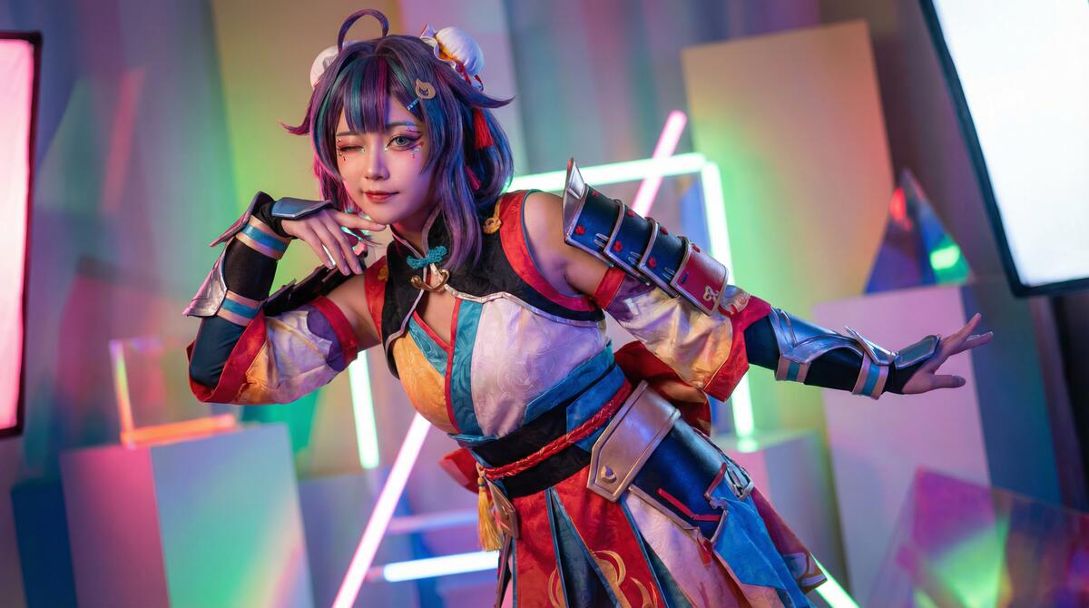 欧美精品动漫Cosplay视频